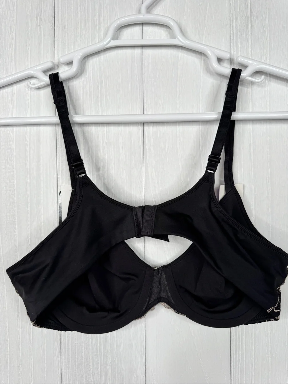 Bali color black